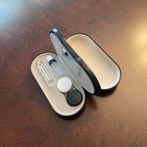 Elegant Black and White Travel Kit